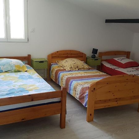 Gite Paisible Renove Hagetmau Exterior photo